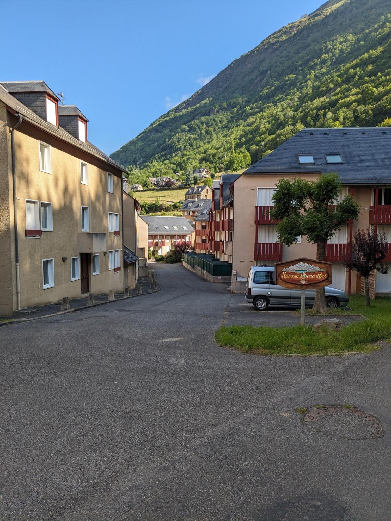 Charmant T2 Wifi Parking Gratuit 4 Personnes Esquièze - Sère Esterno foto
